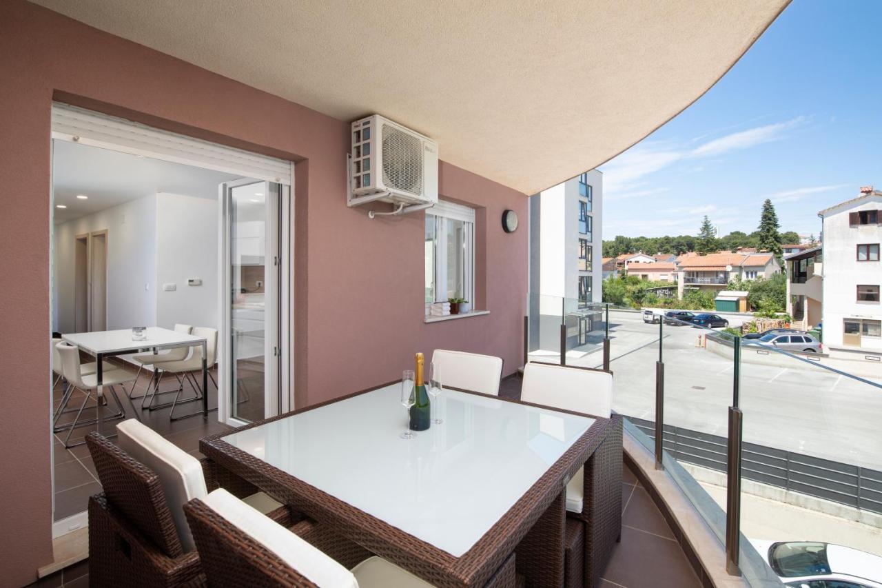 Monte Paradiso Sun Apartment 普拉 外观 照片